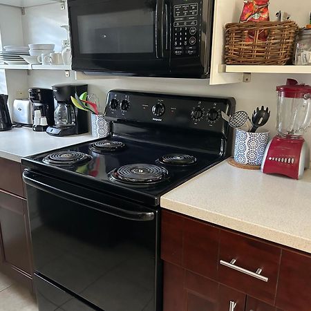 Lambert Family Beach Apartments Fort Lauderdale Dış mekan fotoğraf