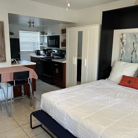 Lambert Family Beach Apartments Fort Lauderdale Dış mekan fotoğraf